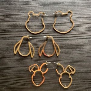 Winnie the Pooh earring set